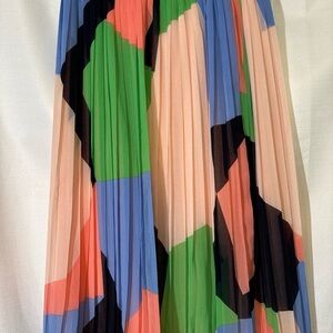Banana Republic Factory Colorful A-Line Skirt. Size Small. NWT.